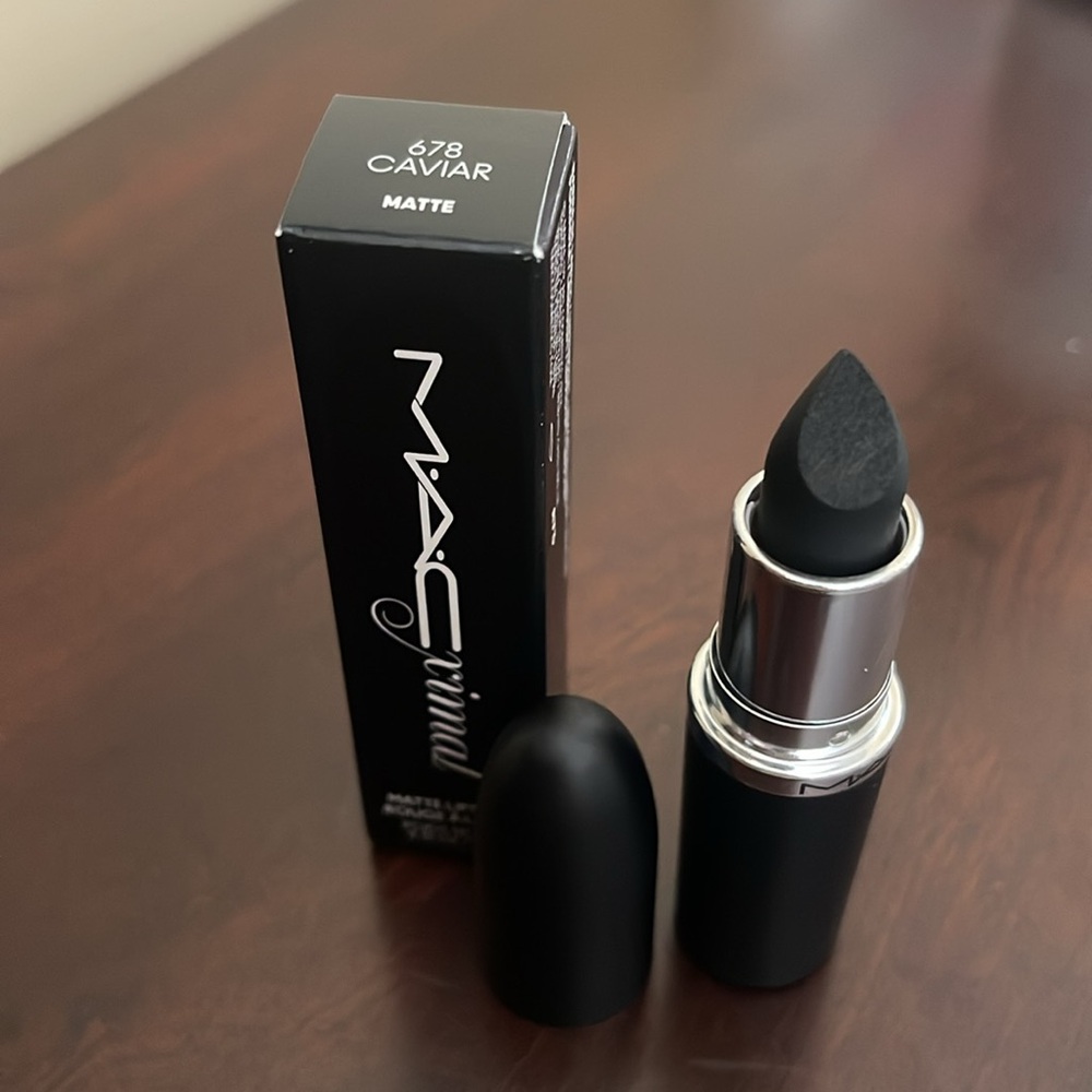 Macximal Silky Matte Lipstick